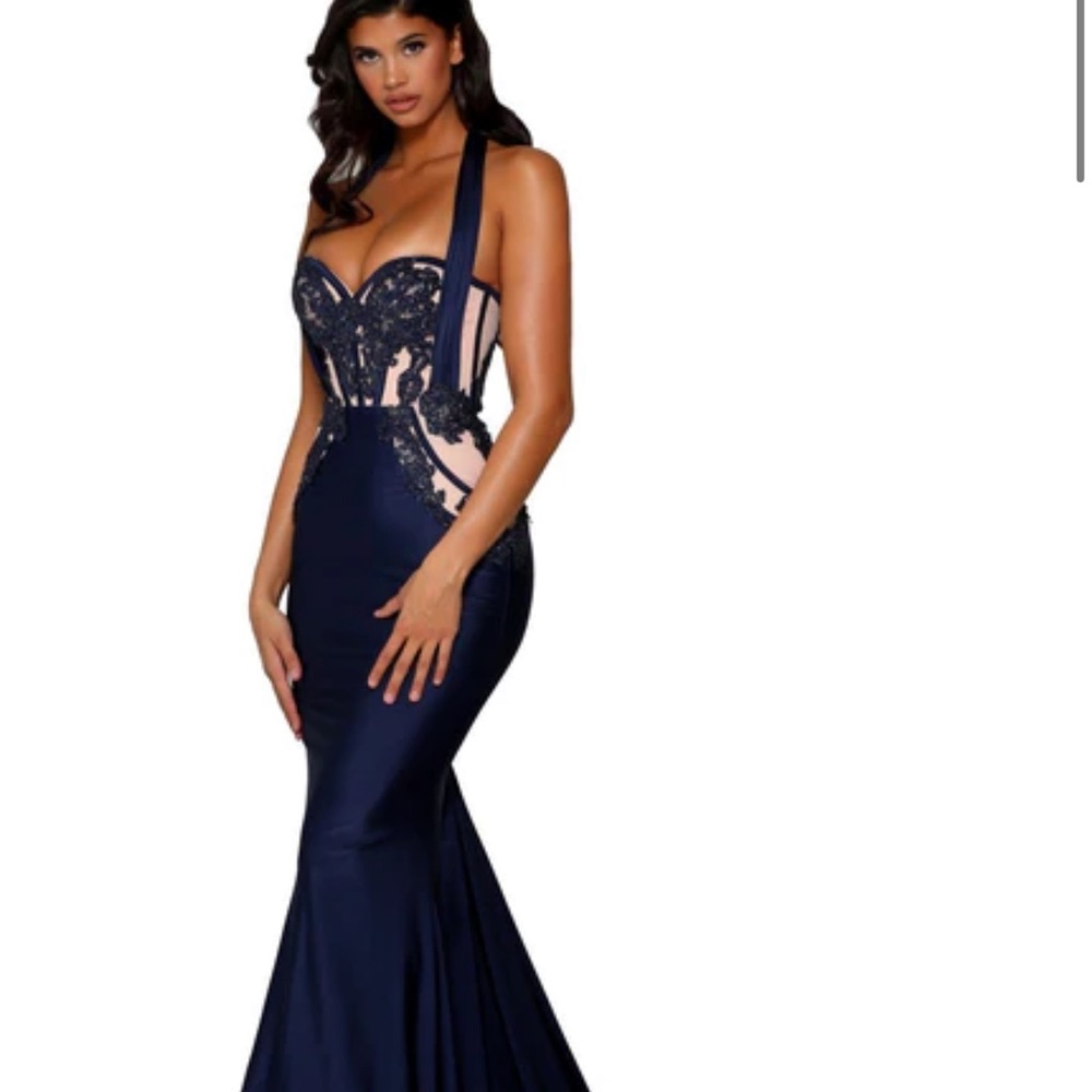 Portia and Scarlett Prom Dress